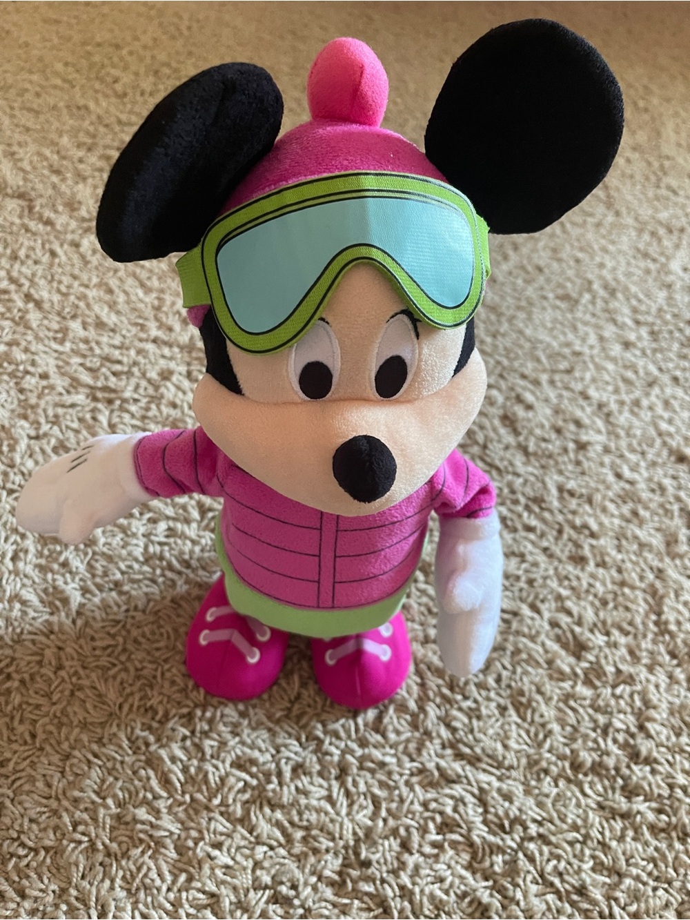 Disney Minnie Mouse Musical Plush Toy